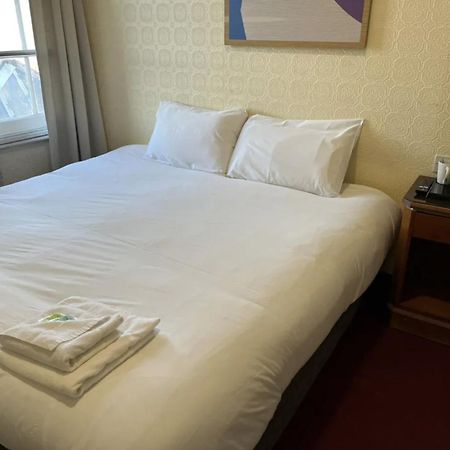 Royal Hotel Kettering Buitenkant foto